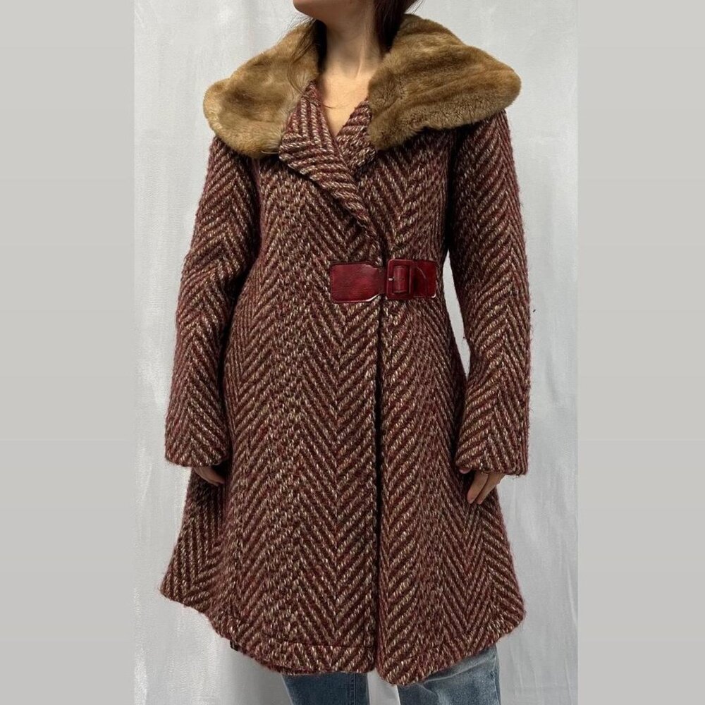 Brown And Red Vintage Romance Herringbone wool with faux fur collar and belt